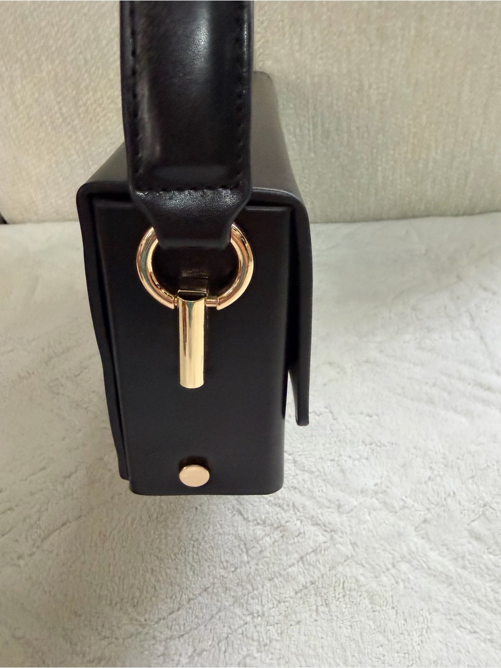 Madison West Black Structured Leather Shoulder Bag - Picture 6 of 7